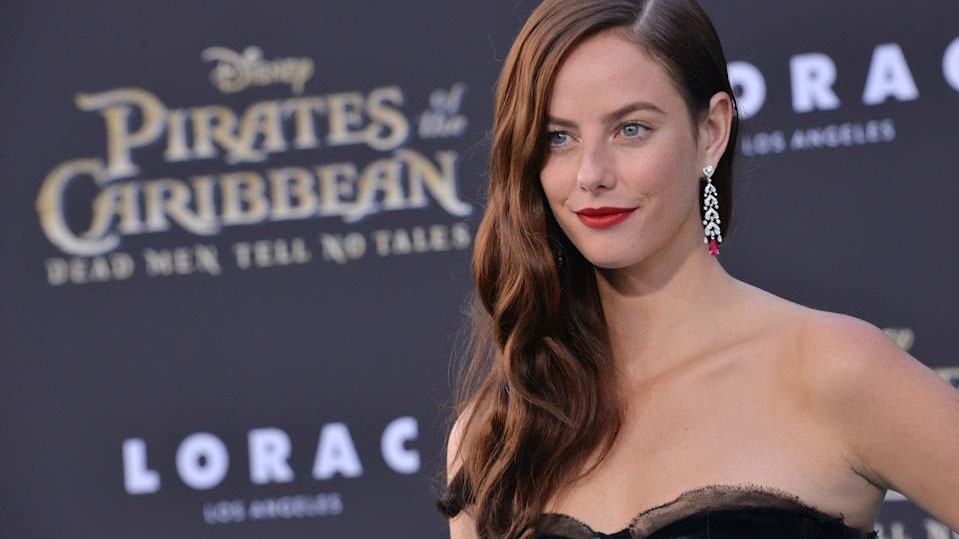 Kaya Scodelario Kaya Rose Scodelario-Davis (née Humphrey; born 13 March 1992) is an English actress. She is best known for her roles as Effy Stonem on the E4 t...